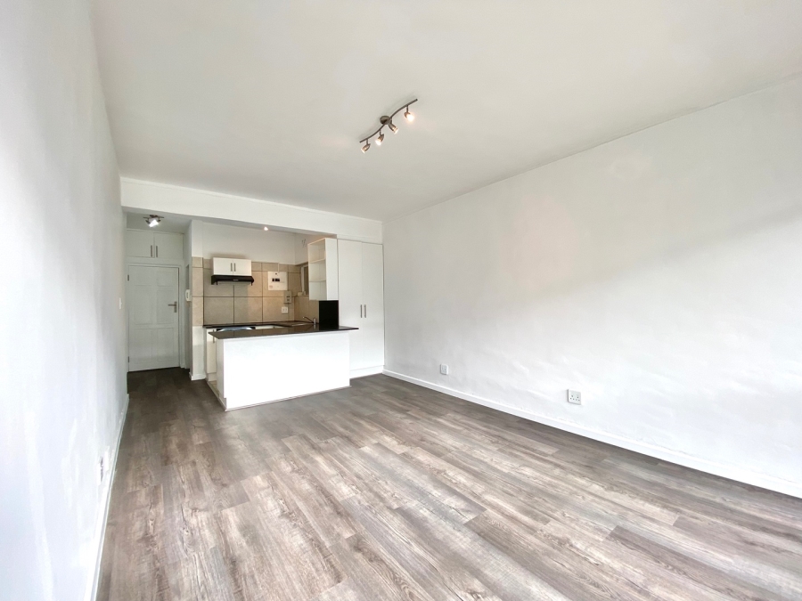 To Let 0 Bedroom Property for Rent in Sea Point Western Cape